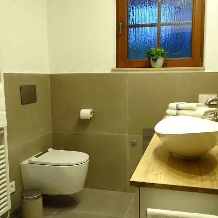 Haus Weinbergsblick *